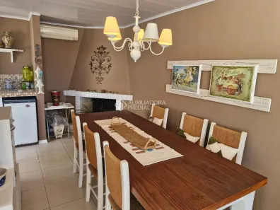 Cobertura com 3 Quartos à venda, 215m² no Três Figueiras, Porto Alegre