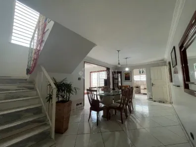 Sobrado com 4 Quartos à venda, 397m² no Nova Piracicaba, Piracicaba