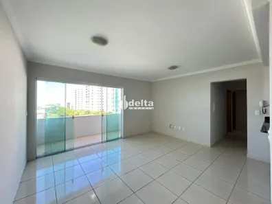 Apartamento com 3 Quartos para alugar, 96m² no Santa Mônica, Uberlândia