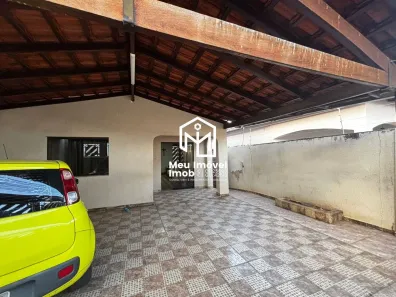 Casa com 3 Quartos à venda, 123m² no Centro, Luziânia