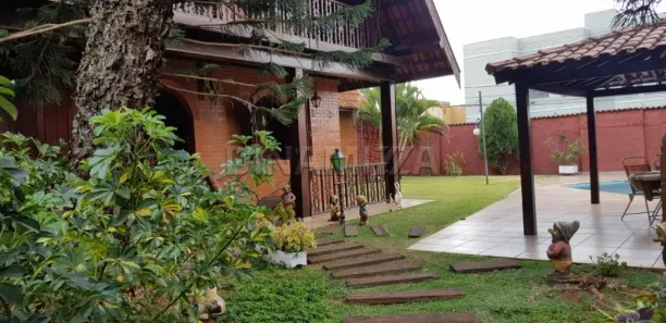 Casa com 4 Quartos à venda, 517m² no Santa Maria, Uberaba