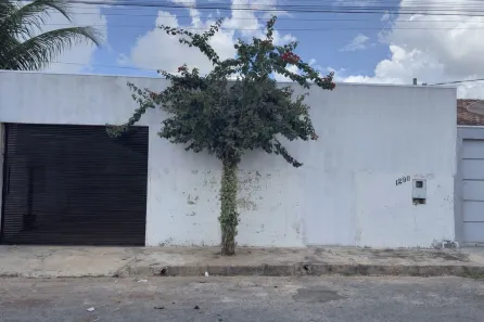 Casa com 2 Quartos à venda, 60m² no Primavera do Leste, Primavera do Leste