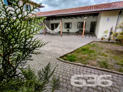 Casa com 3 Quartos à venda, 177m² no Guanabara, Joinville