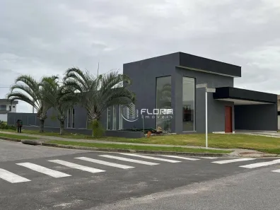 Casa de Condomínio com 2 Quartos à venda, 160m² no Ogiva, Cabo Frio