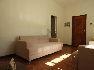 Casa com 3 Quartos à venda, 120m² no Santo Antônio, Belo Horizonte