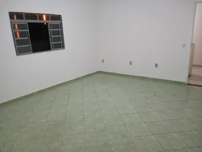 Casa com 1 Quarto para alugar, 50m² no Tulipas, Jundiaí