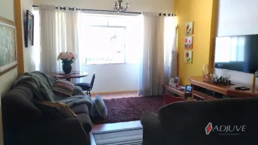 Apartamento com 2 Quartos para alugar, 75m² no Centro, Petrópolis