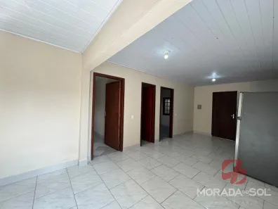 Casa com 2 Quartos para alugar, 60m² no Morretes, Itapema