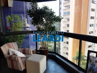 Apartamento com 3 Quartos à venda, 300m² no Vila Andrade, São Paulo