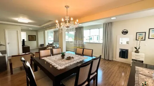 Apartamento com 3 Quartos à venda, 212m² no América, Joinville