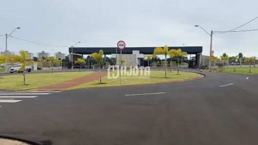 Lote/Terreno à venda, 242m² no Fazenda Palhinha (Zona Rural), São José do Rio Preto