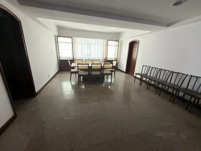 Apartamento com 4 Quartos para alugar, 365m² no Cremação, Belém