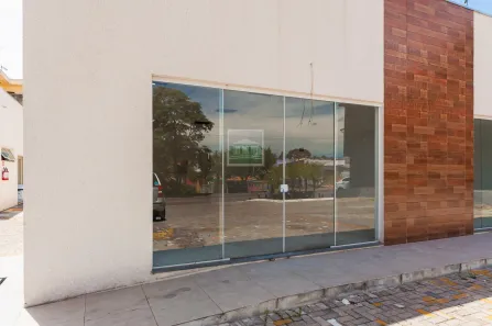 Ponto Comercial com 1 Quarto para alugar, 64m² no Pinheirinho, Curitiba