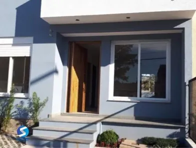 Casa de Condomínio com 3 Quartos à venda, 70m² no Guarujá, Porto Alegre
