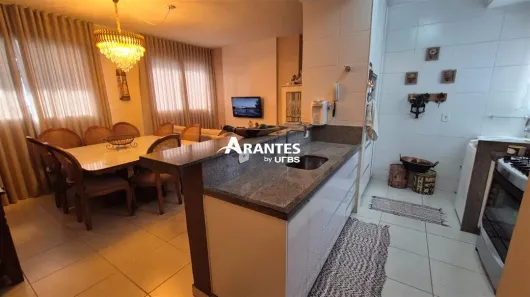 Apartamento com 2 Quartos à venda, 75m² no Umuarama, Uberlândia