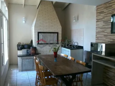 Sobrado com 4 Quartos à venda, 260m² no Estância Velha, Canoas