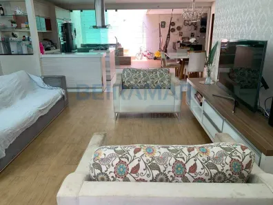 Casa com 3 Quartos à venda, 230m² no Riacho Fundo I, Brasília