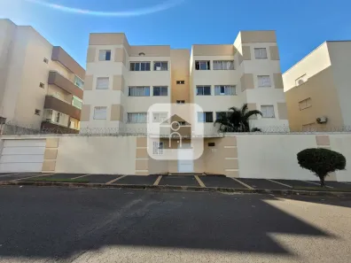 Apartamento com 2 Quartos para alugar, 11m² no Santa Mônica, Uberlândia