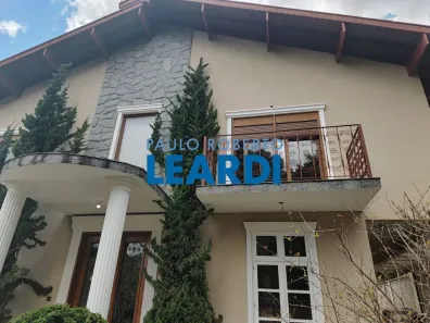 Sobrado com 3 Quartos à venda, 1050m² no Chácara São Francisco, Poços de Caldas
