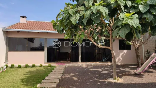 Casa com 2 Quartos à venda, 200m² no Cancelli, Cascavel