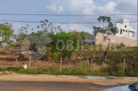Lote/Terreno à venda, 360m² no Jardim Inconfidência, Uberlândia