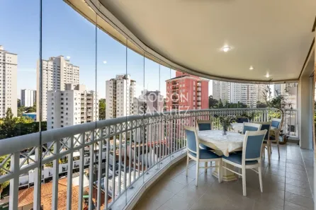Apartamento com 3 Quartos à venda, 246m² no Vila Sofia, São Paulo
