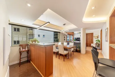 Apartamento com 3 Quartos à venda, 103m² no Petrópolis, Porto Alegre