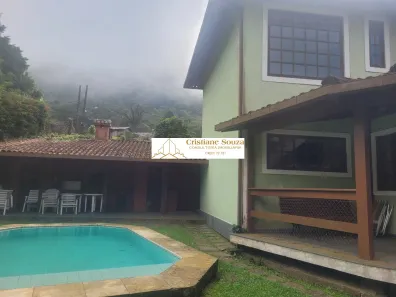 Casa de Condomínio com 4 Quartos à venda, 400m² no Carlos Guinle, Teresópolis