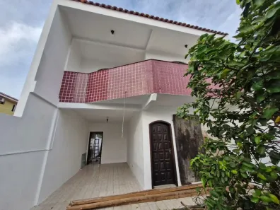 Sobrado com 3 Quartos para alugar, 121m² no Cajuru, Curitiba