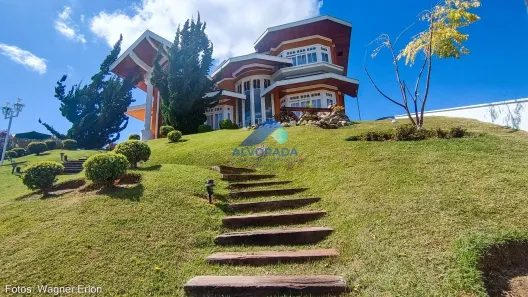 Sobrado com 4 Quartos à venda, 444m² no Zona Rural, Paraibuna
