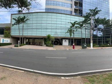 Sala Comercial para alugar, 154m² no Cambuí, Campinas