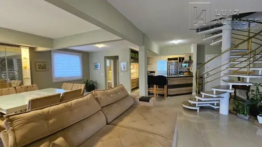 Apartamento com 4 Quartos à venda, 205m² no Pagani, Palhoça