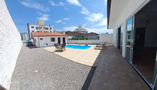 Casa com 3 Quartos à venda, 182m² no Barra do Aririú, Palhoça