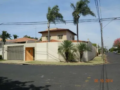 Casa com 3 Quartos à venda, 321m² no Vila Harmonia, Araraquara