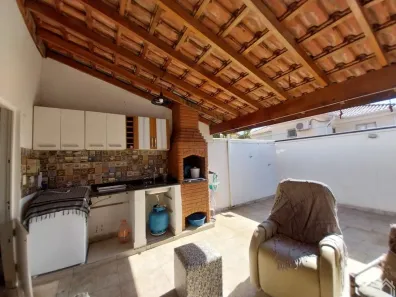 Casa com 2 Quartos para alugar, 70m² no Parque Villa Flores, Sumaré