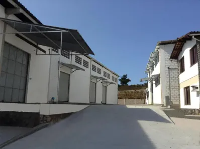Galpão/Depósito/Armazém para alugar, 377m² no São Cristóvão, Salvador