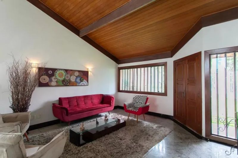 Casa com 4 quartos — Bandeirantes (Pampulha), Belo Horizonte