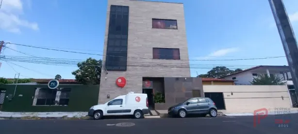 Prédio Comercial à venda, 1m² no Renascença, São Luís