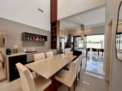 Casa de Condomínio com 3 Quartos à venda, 175m² no Roncáglia, Valinhos
