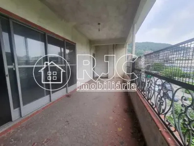 Prédio Residencial com 3 Quartos à venda, 701m² no Vila Isabel, Rio de Janeiro