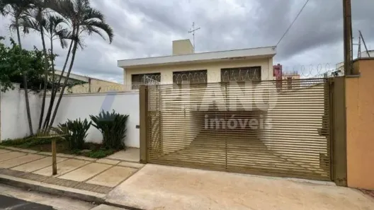 Casa com 4 Quartos para alugar, 270m² no Centro, São Carlos