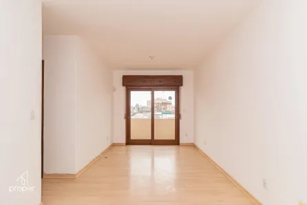 Apartamento com 2 Quartos para alugar, 90m² no Centro, Pelotas