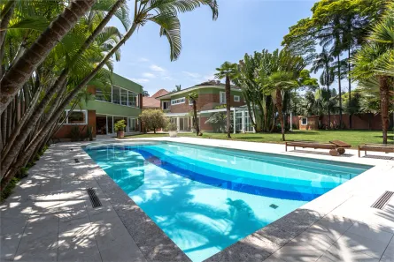 Sobrado com 4 Quartos à venda, 1100m² no Santo Amaro, São Paulo