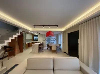 Sobrado com 3 Quartos à venda, 178m² no Santa Felicidade, Curitiba