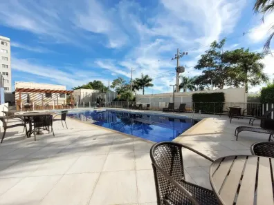 Apartamento com 2 Quartos para alugar, 47m² no Jardim América, Maringá
