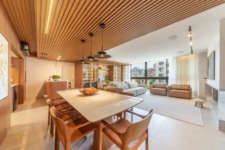 Apartamento com 3 Quartos à venda, 160m² no Mont Serrat, Porto Alegre