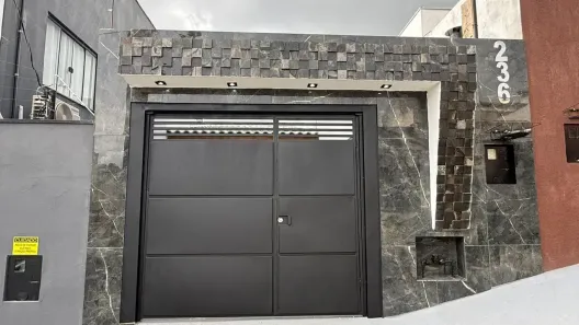 Casa com 3 Quartos à venda, 90m² no Parque Real, Pouso Alegre