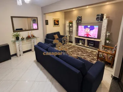 Sobrado com 5 Quartos à venda, 332m² no Vila Palmares, Santo André