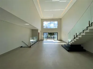 Casa com 3 Quartos à venda, 360m² no Vila Belmiro, Santos