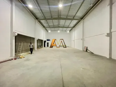 para alugar, 280m² no Caminho das Árvores, Salvador